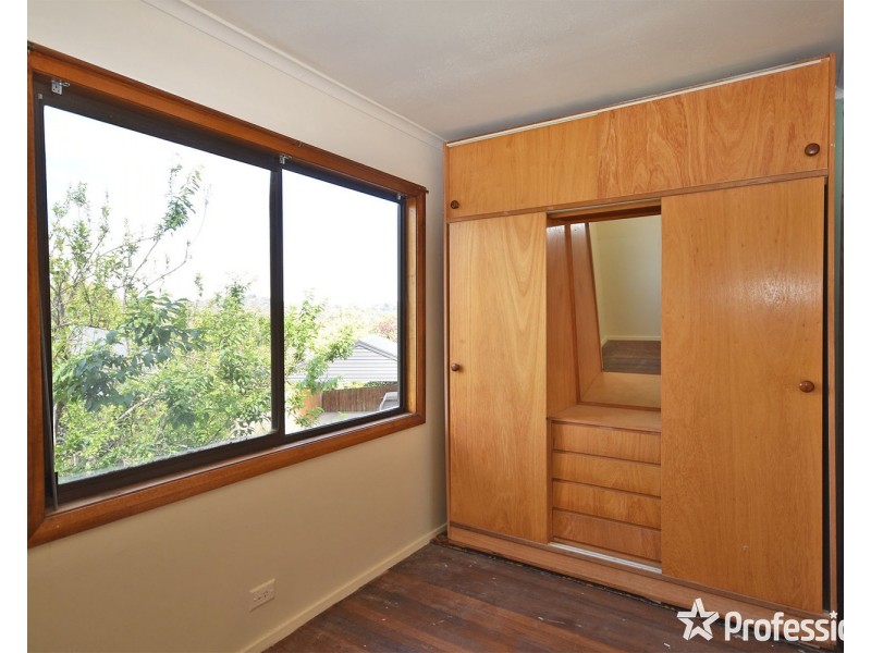 18 Arkarra Court, Mooroolbark VIC 3138
