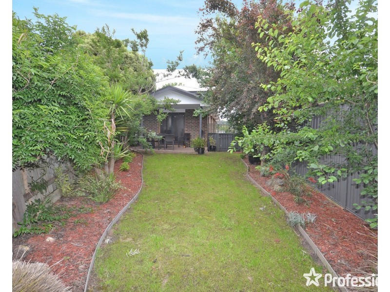14a Rowan Street, Croydon VIC 3136