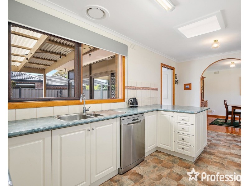 2 Dallas Court, Kilsyth VIC 3137
