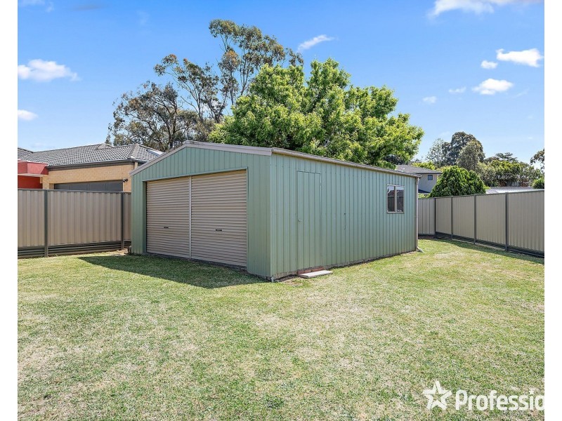 2 Dallas Court, Kilsyth VIC 3137