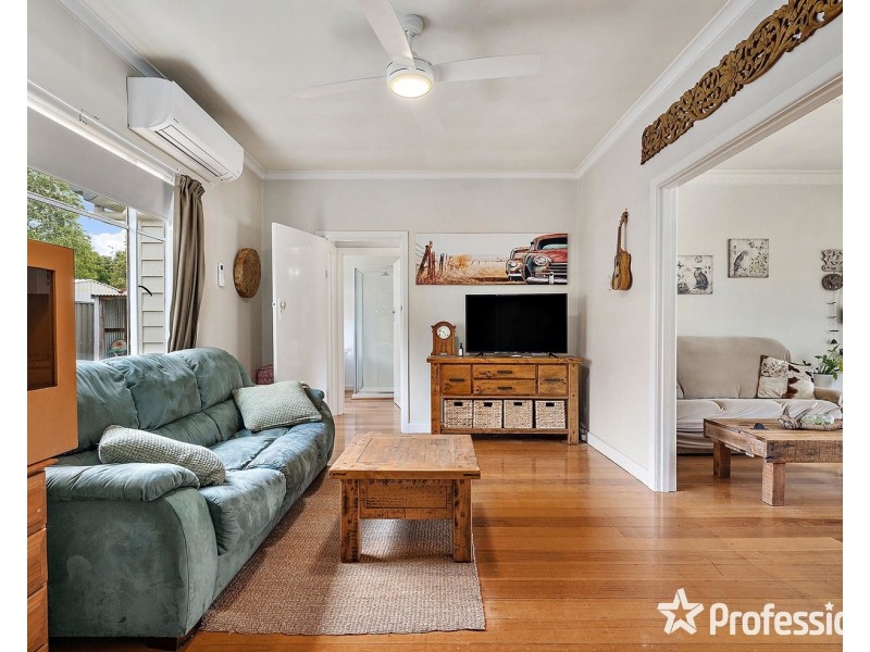 14 Edward Street, Wesburn VIC 3799