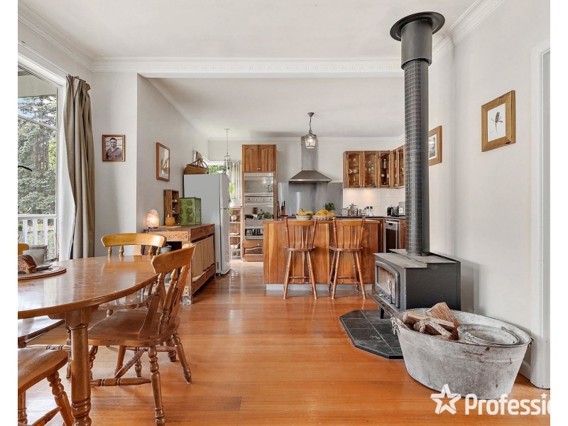 14 Edward Street, Wesburn VIC 3799