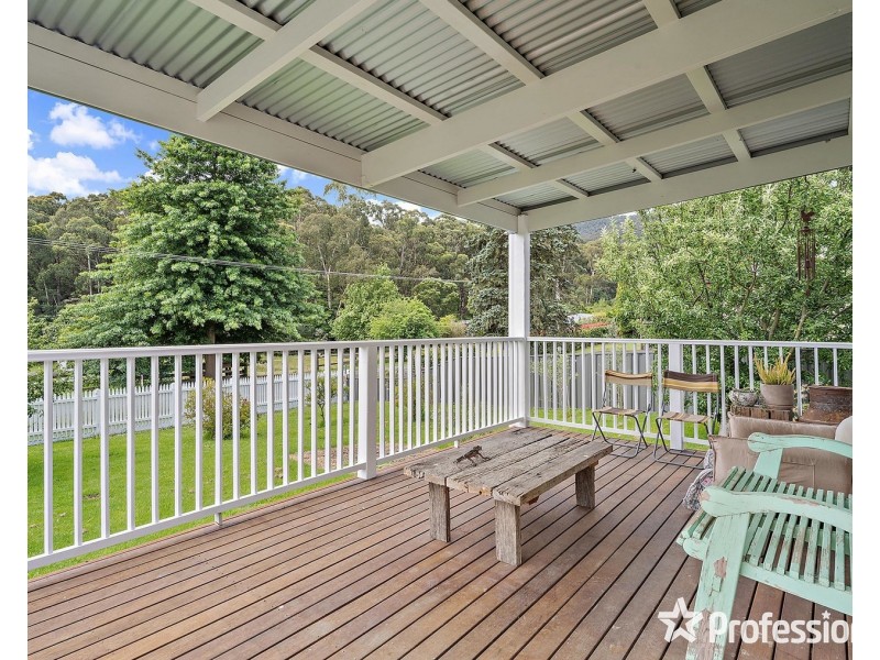14 Edward Street, Wesburn VIC 3799