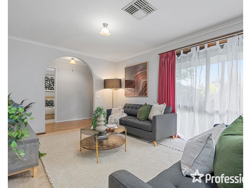 9 Drysdale Place, Mooroolbark VIC 3138