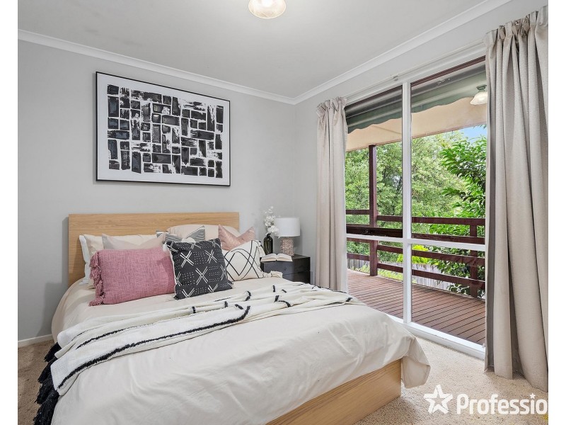 9 Drysdale Place, Mooroolbark VIC 3138