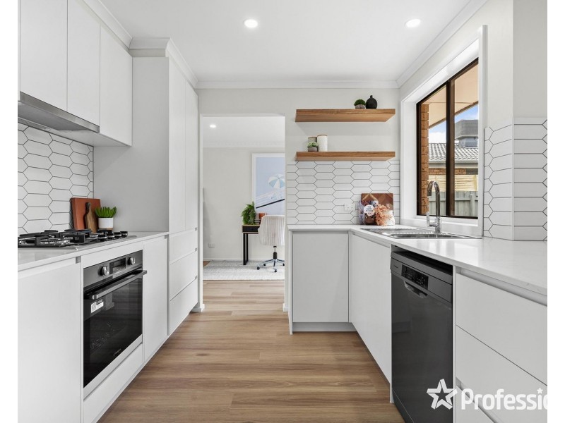 30 Vista Drive, Chirnside Park VIC 3116