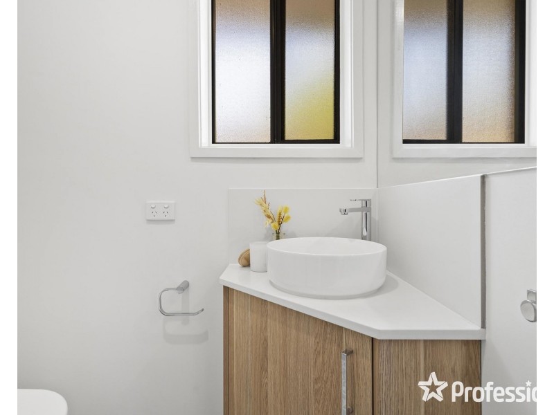 30 Vista Drive, Chirnside Park VIC 3116