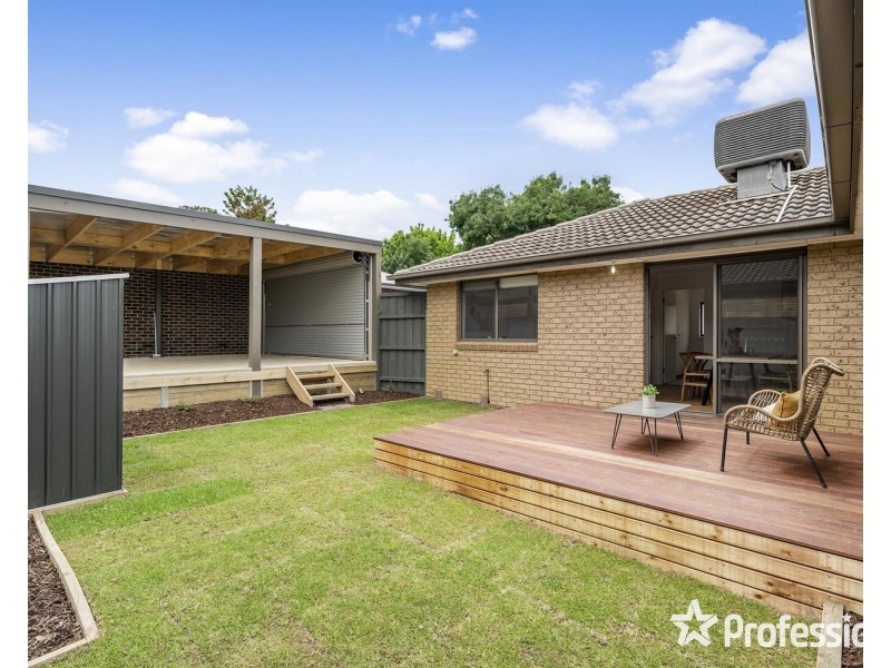 30 Vista Drive, Chirnside Park VIC 3116