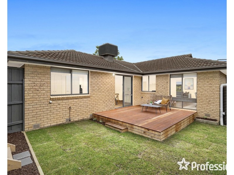 30 Vista Drive, Chirnside Park VIC 3116