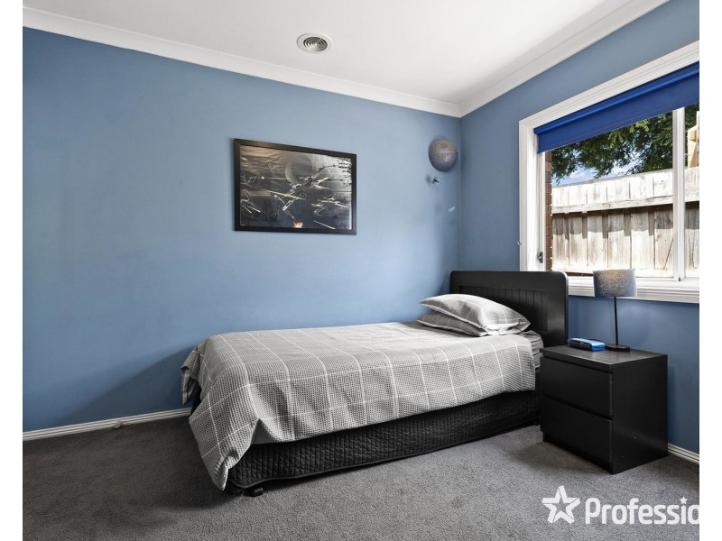 80 Blue Ridge Drive, Mooroolbark VIC 3138