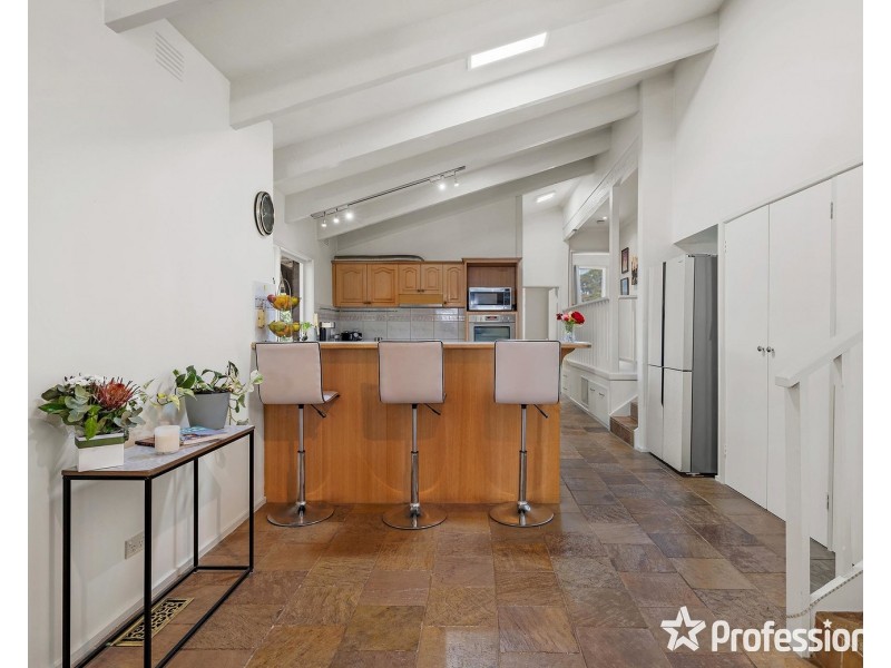 35 Sugarloaf Drive, Chirnside Park VIC 3116