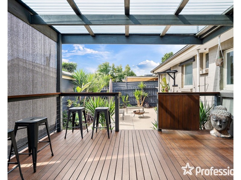 25 Lomond Avenue, Kilsyth VIC 3137