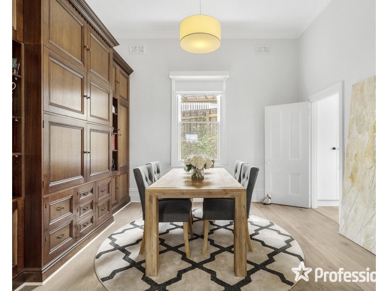 20 Wyuna Walk, Mooroolbark VIC 3138