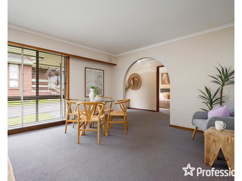 4 & 6/208 Hull Road, Mooroolbark VIC 3138