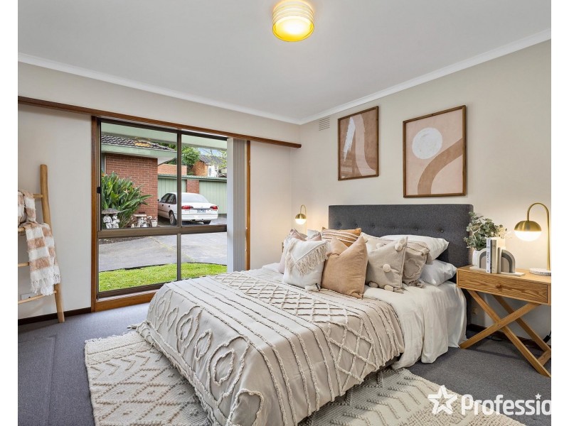 4 & 6/208 Hull Road, Mooroolbark VIC 3138