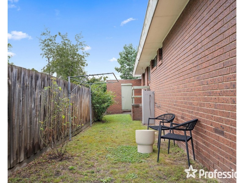 4 & 6/208 Hull Road, Mooroolbark VIC 3138