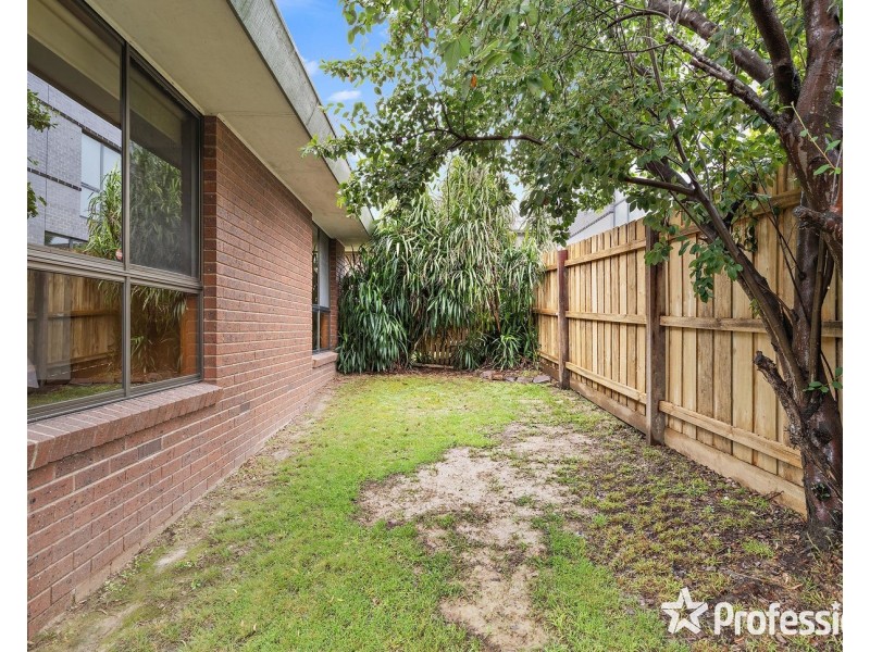 4 & 6/208 Hull Road, Mooroolbark VIC 3138