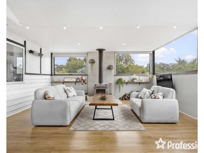 17 Eothen Lane, Kilsyth VIC 3137