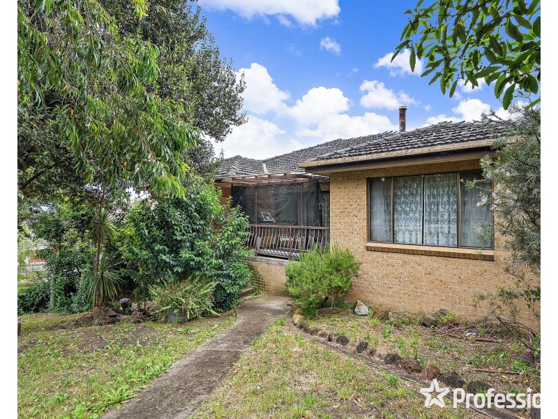 52 Victoria Road, Lilydale VIC 3140