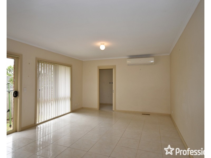 1/12 Victoria Road, Lilydale VIC 3140