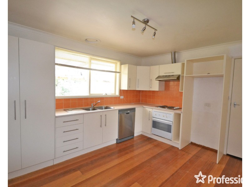 4 Ellis Road, Yarra Glen VIC 3775