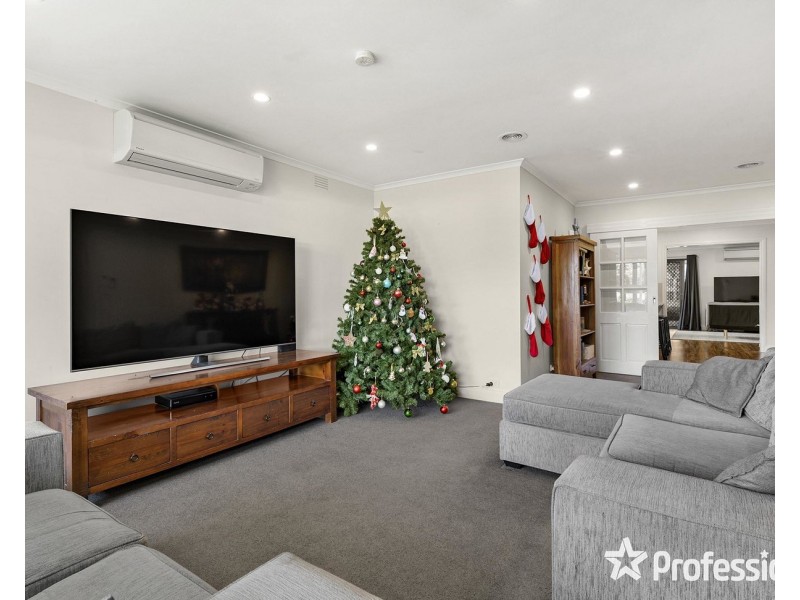 26 Yeaman Road, Montrose VIC 3765
