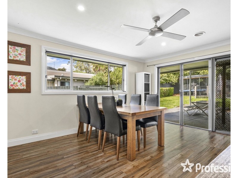 26 Yeaman Road, Montrose VIC 3765