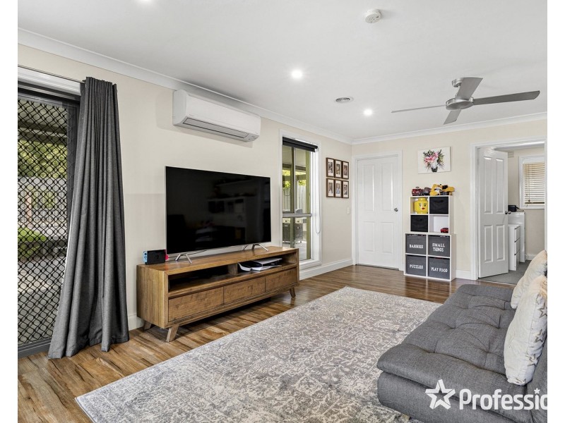 26 Yeaman Road, Montrose VIC 3765