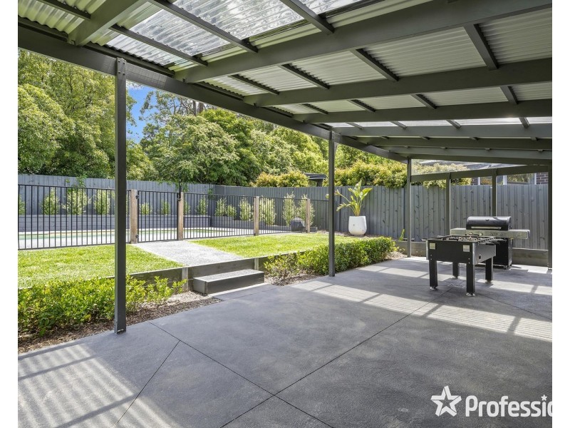 26 Yeaman Road, Montrose VIC 3765