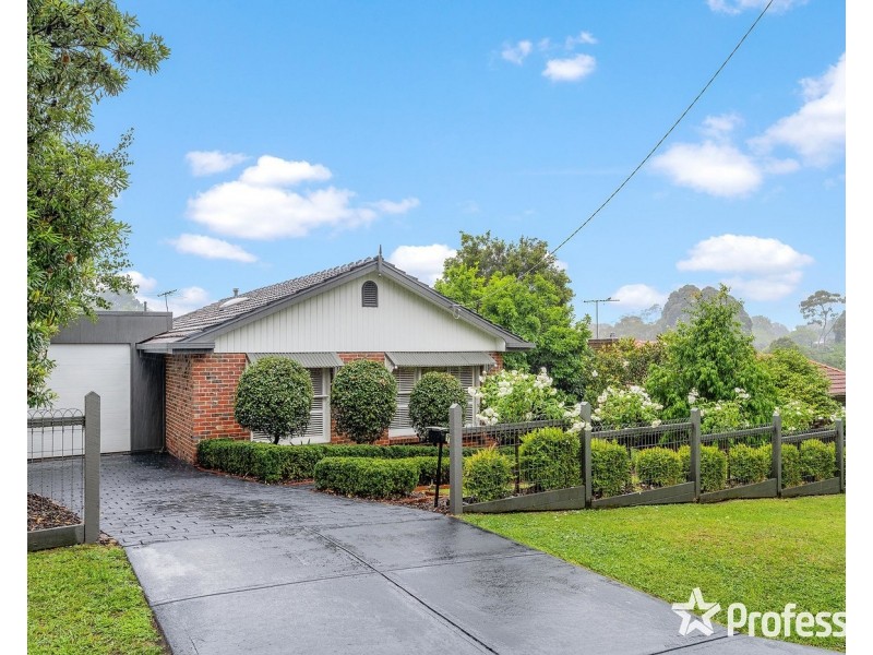 9 Banksia Street, Montrose VIC 3765