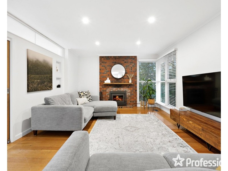 9 Banksia Street, Montrose VIC 3765