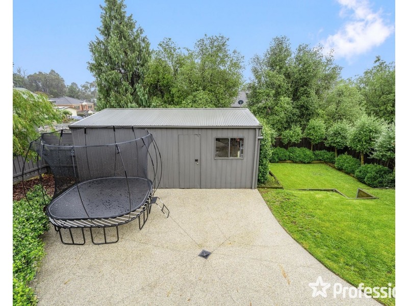 9 Banksia Street, Montrose VIC 3765