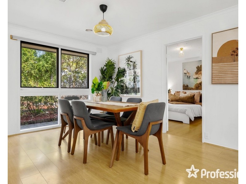 8 Dundee Place, Wantirna VIC 3152