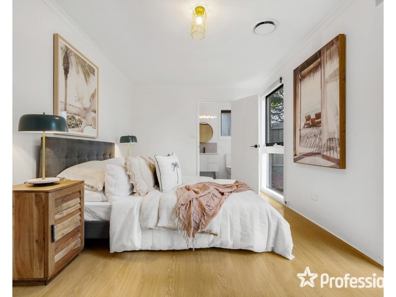 8 Dundee Place, Wantirna VIC 3152