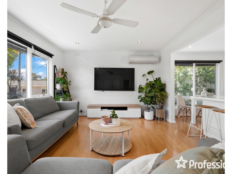 19 Dunoon Street, Mooroolbark VIC 3138