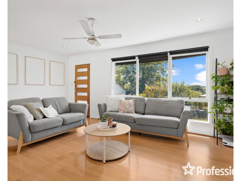 19 Dunoon Street, Mooroolbark VIC 3138