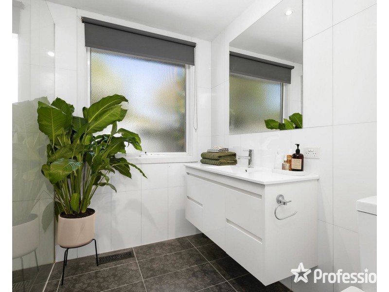 19 Dunoon Street, Mooroolbark VIC 3138