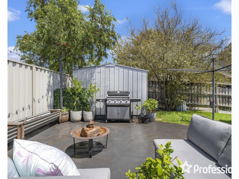 19 Dunoon Street, Mooroolbark VIC 3138