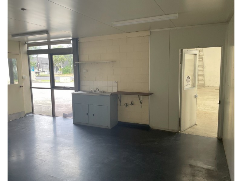 1/18-20 Gatwick Road, Bayswater North VIC 3153