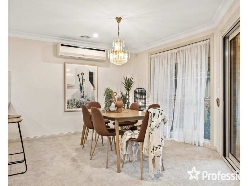 4a Kambora Court, Mooroolbark VIC 3138
