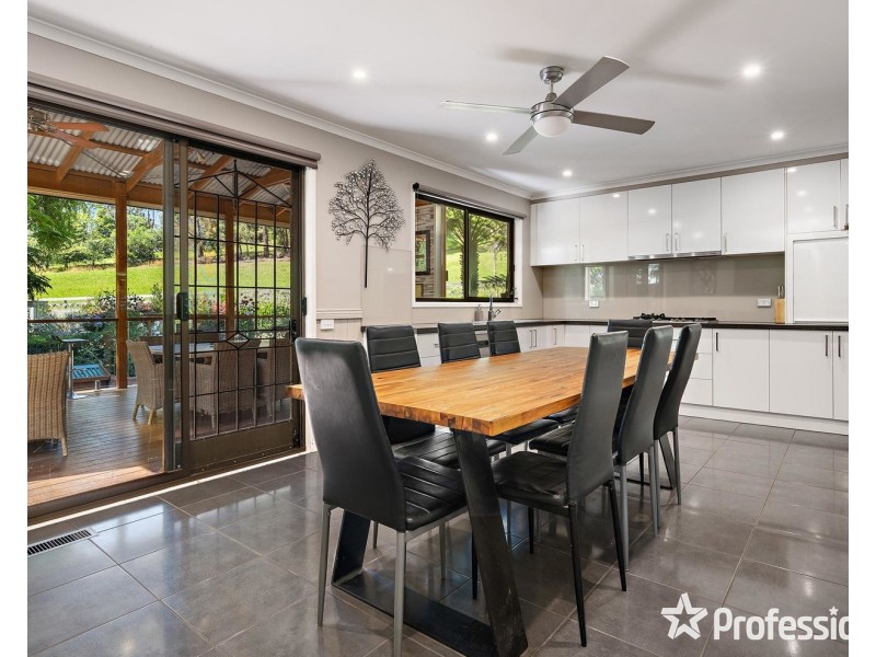 19-21 Mikado Road, Mount Evelyn VIC 3796