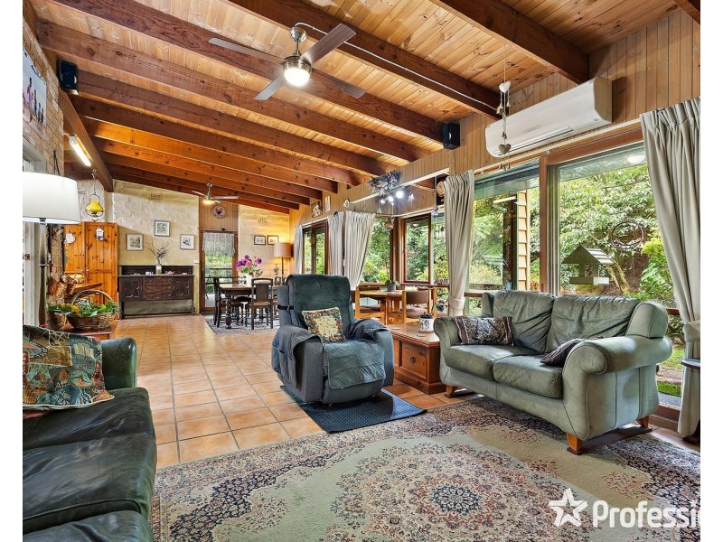 19-21 Mikado Road, Mount Evelyn VIC 3796