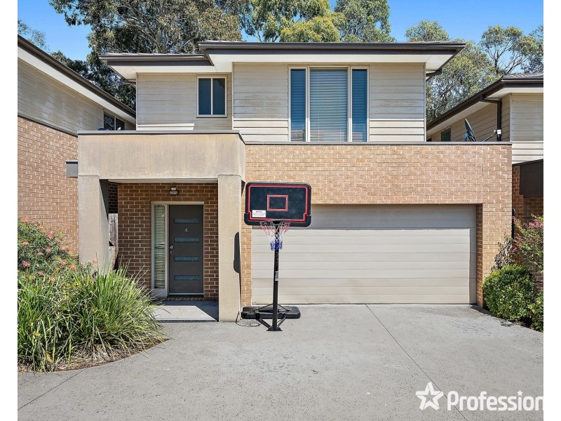 4 Autumn Way, Kilsyth VIC 3137