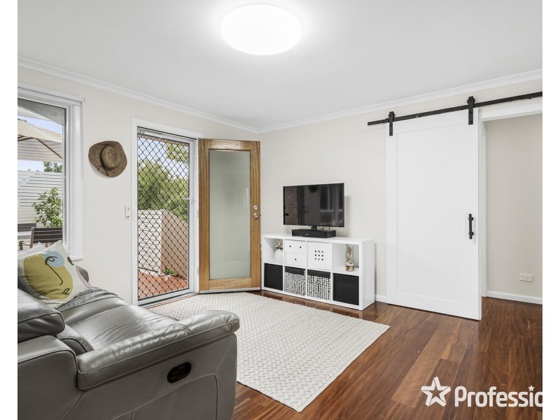5 Ross Pincott Drive, Mooroolbark VIC 3138