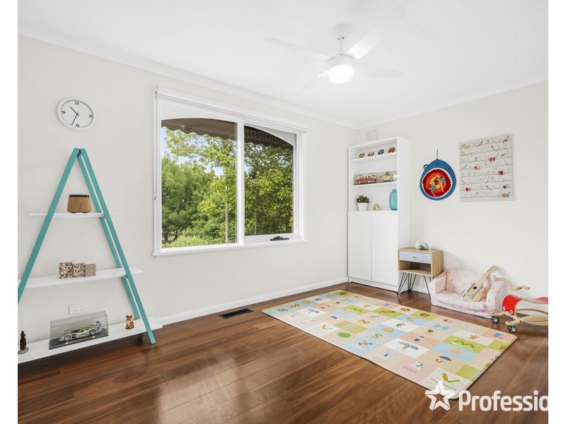 5 Ross Pincott Drive, Mooroolbark VIC 3138