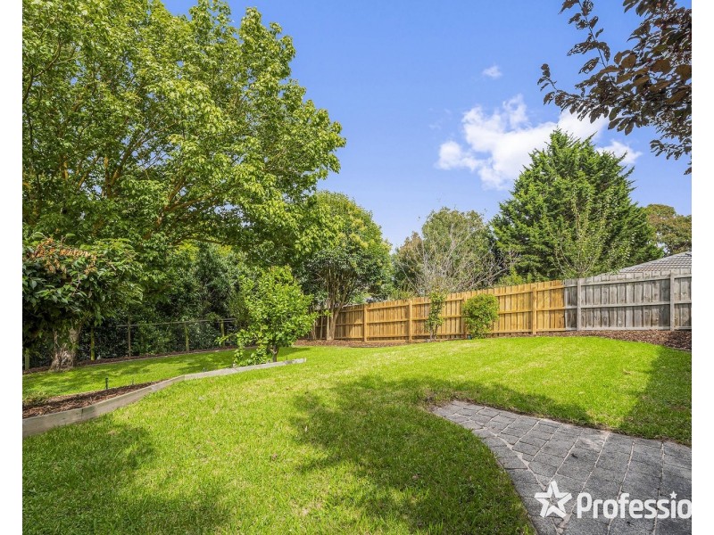 5 Ross Pincott Drive, Mooroolbark VIC 3138