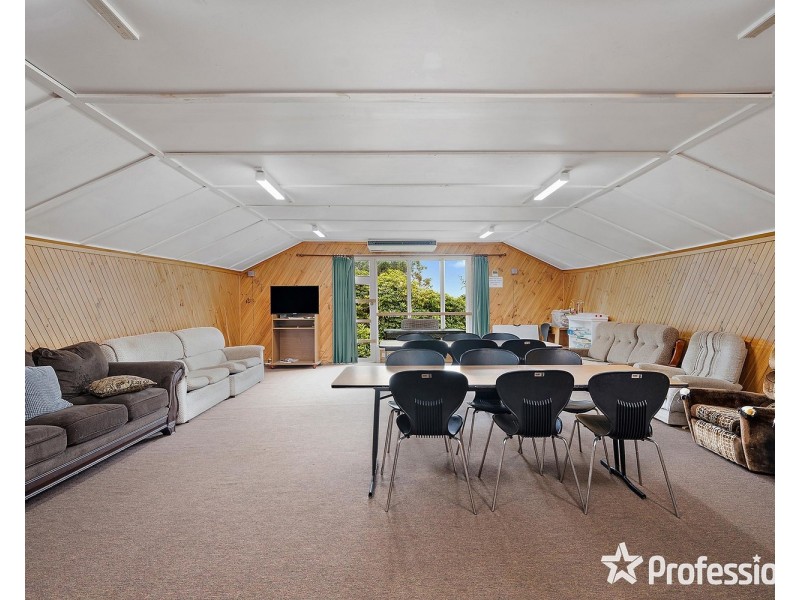 90 Lewis Road, Silvan VIC 3795
