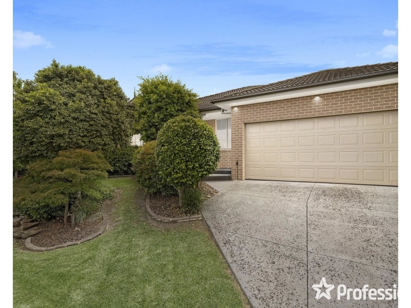 3 Joel Place, Mooroolbark VIC 3138