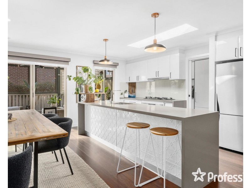 3 Joel Place, Mooroolbark VIC 3138