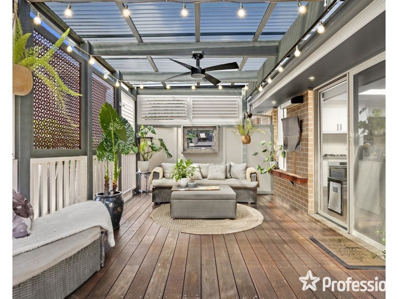 3 Joel Place, Mooroolbark VIC 3138